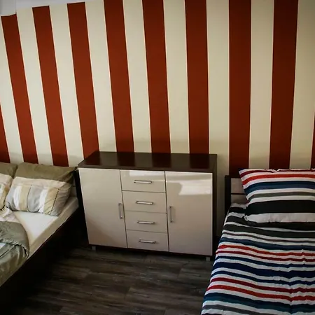 アパート 250m Od Morza!